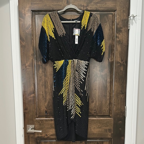 Gianni Bini Black and Yellow Pleated Tiered Midi Dress - Picture 2 of 5